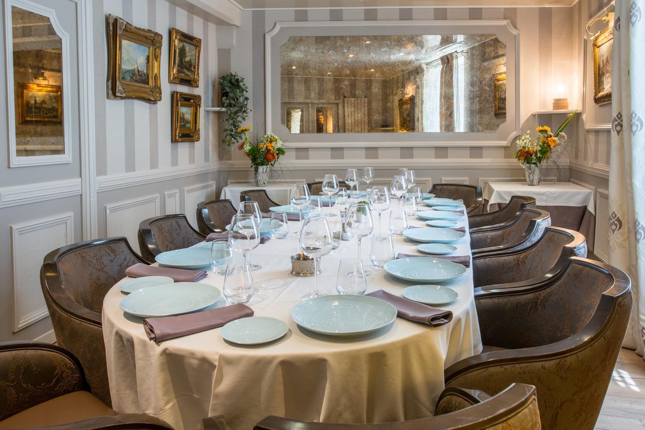 Logis Hotels Restaurant La Mere Hamard Semblançay 외부 사진