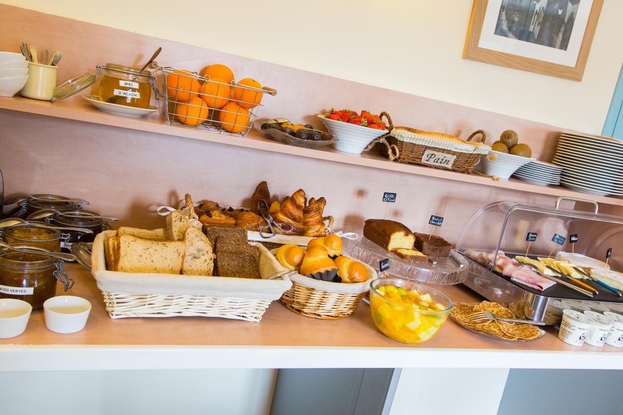 Logis Hotels Restaurant La Mere Hamard Semblançay 외부 사진