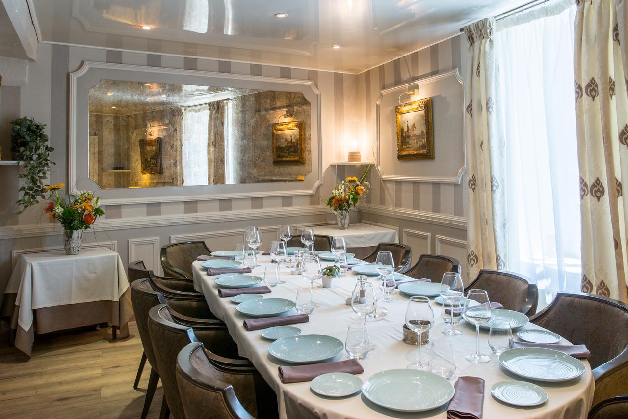 Logis Hotels Restaurant La Mere Hamard Semblançay 외부 사진